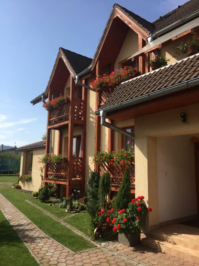 Villa Elena Smizany Exterior photo